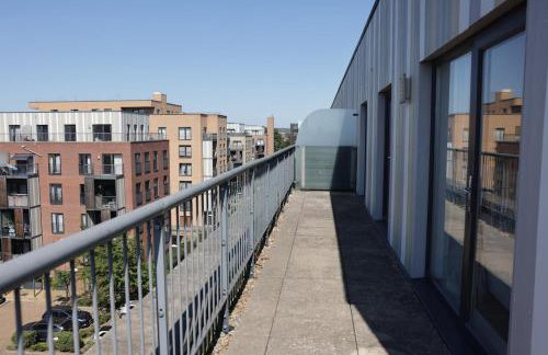 Top-Floor Penthouse with Panoramic Views - Foto 11