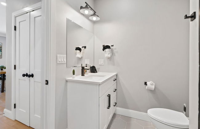 Luxury 3BD 2BA Near Logan Airport and T Station - Foto 55