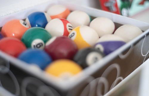 Salem 3 Bedroom with Gameroom, Balcony, Parking, and more - Foto 16