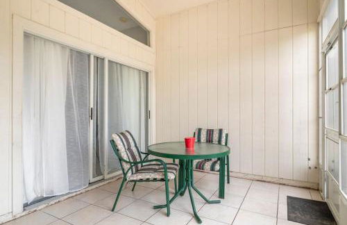 Quiet Getaway to Tampa & Orlando - Photo 27