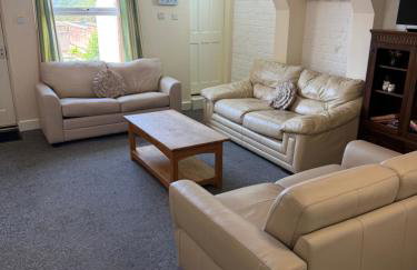 Quiet, Sleeps 7, Notts City, Transport, Motorpoint, Trent Bridge GF - Foto 1