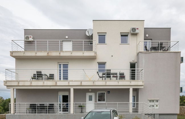 Comfortable Apartment in Novalja near Zrče Beach - Foto 15