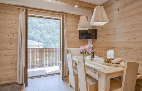 Nice Apartment In Lanzada - Photo 4