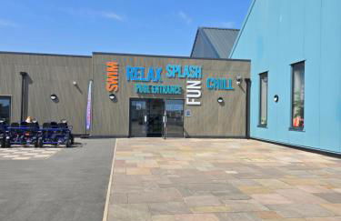 FI005 Loomy Escapes Caravan at St Osyth Beach Essex - Foto 16