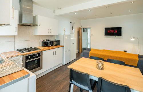 Lovely 3 bed house in Feltham - Foto 2