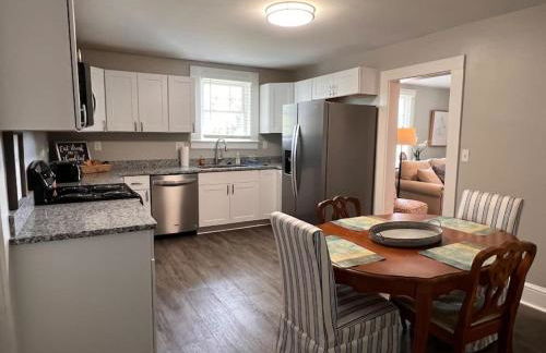 Historic Home in Downtown Greer Shop Eat & Sleep - Photo 14