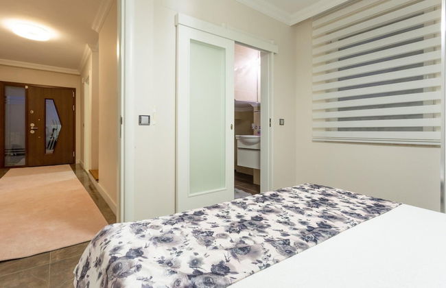 Villa Ozcelik Large Private Pool A C Wifi Car Not Required Eco-friendly - 2833 - Foto 30