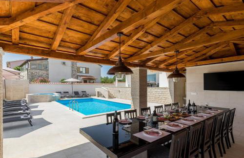 Villa Anela - Photo 16