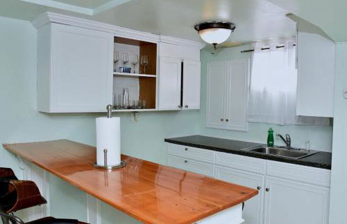 Handsome Home Renovated - close to Metro - Foto 41