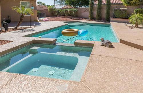 Private paradise with pool heater, spa, billiards - Foto 2