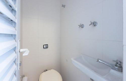 Building - El Paso - Stylish Accommodations in Leblon - Photo 43