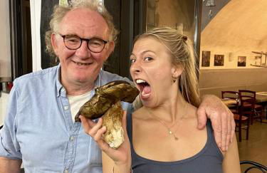 Casa Valentino in Via Liberale Isolabona Sleeps 8 Isolabona Italy - Foto 58