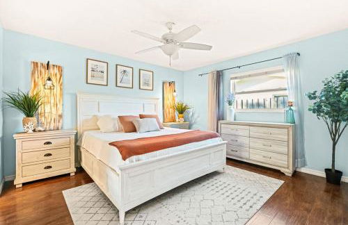 Heated PoolFire PitOutdoor KitchenCorn Hole - Foto 10