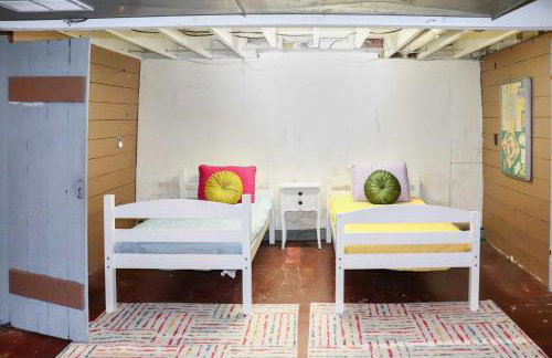 Historic Cumberland Home on Beaver Dam Lake! - Foto 30