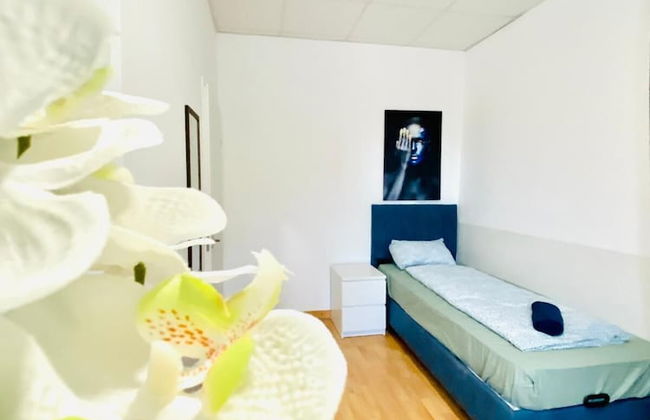 Stylish Shared 3-Bedroom Stay Near City - Foto 30