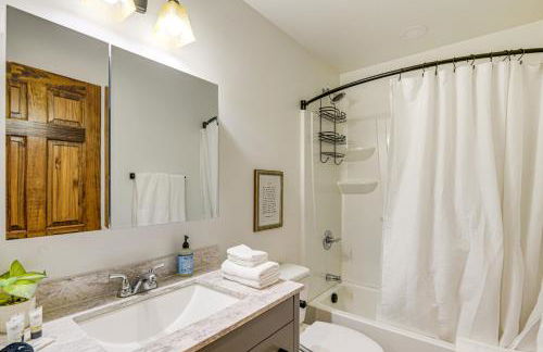 Pinedale Getaway Near Hiking, Skiing and Lakes! - Photo 15