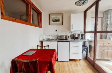 Tyncellar Farm Holiday Cottages - Photo 17