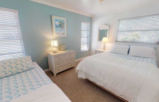 Sand Dollar Cottage - Photo 38