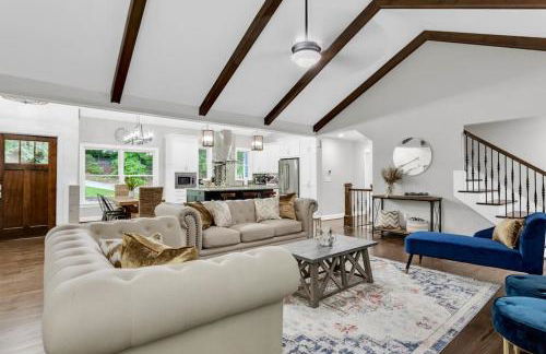 Lakefront, Saltwater Pool, Backyard Oasis, Private Dock, Home Gym - Foto 57