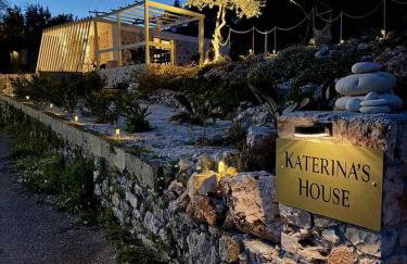 Katerina's House - Photo 25