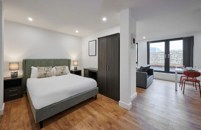 Host & Stay Balcony Room, Sevenstay Apartments - Foto 33