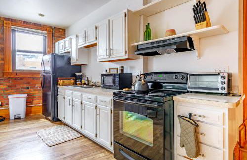 Jungle House Columbus Downtown Free Parking Sleeps 8 - Walk to Convention Center & Nationwide Arena - 1BR Short North Luxury Home - Over 5,800 Five Star Stays - Foto 56