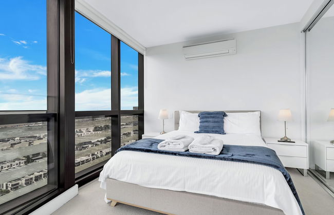 Melbourne Lifestyle Apartments - Best Views on Collins - Photo 19