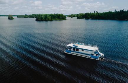 Stylish Classic Bunk House - Floating Boat - Fast Wi-Fi HB05 - Foto 3