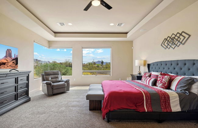 East Mesa Desert and Mountain Views: 5br, Pool - Photo 3