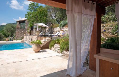 Charm, luxury, stunning views, villa with pool - Foto 41