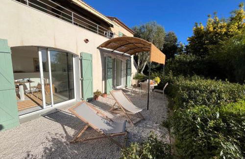 Sea View Studio with Large Terrace 5-Min Walk to the Beach - Foto 8