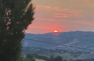 Comfortable villa lower level in Montelabbate with private pool - Photo 48