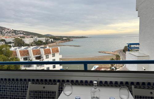 Apartamento en primera línea de playa - Photo 2