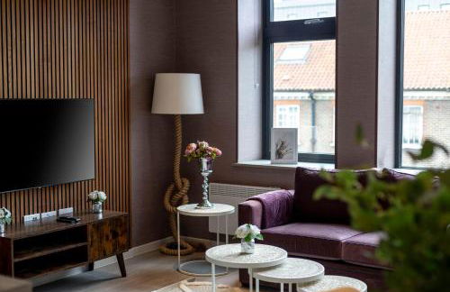 Palm Tree House Apartments - Photo 73