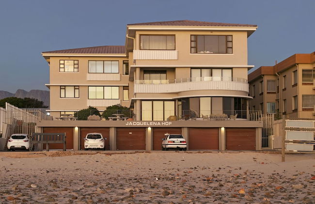 Jacquelena Hof 9 - Photo 3