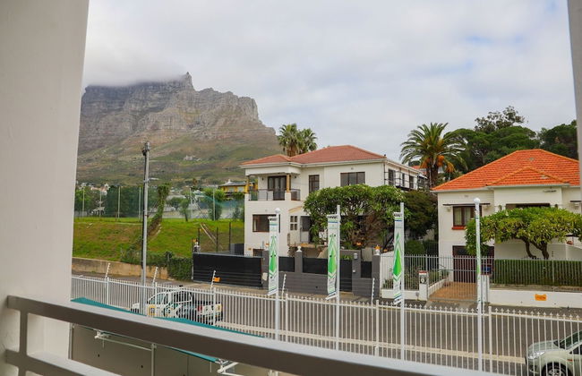 First Group Hastings Hall - Foto 24