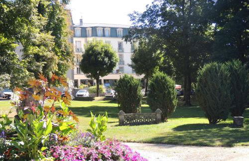 HOTEL CERISE - LES SOURCES Luxeuil-les-Bains - Foto 40