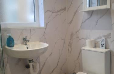 Cozy Pod - Northumberland Park - North London - Foto 12