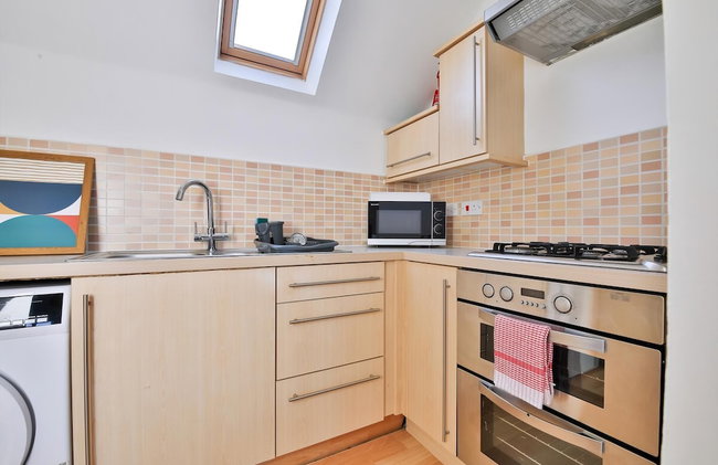 2 Bed House Near Beach with Free Parking - Foto 45