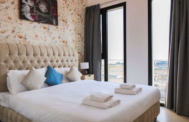 1 Bedroom Apartment in Hayat Boulevard - Photo 1