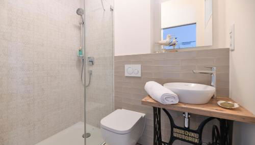 Das schiefe Haus Wohnung Starkenburg - Foto 2, towels, Shower