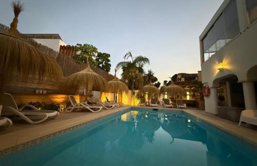 Casa Holandaluzas Marbella near Beach, with salt water Pool and private parking - Photo 42