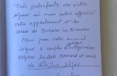 Joli studio climatisé au Port de Hyères - Proche Plages et Commerces - Linge de maison fourni - Foto 4