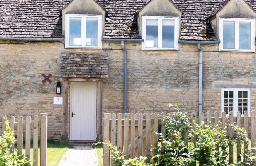 The Long Barn - Foto 13