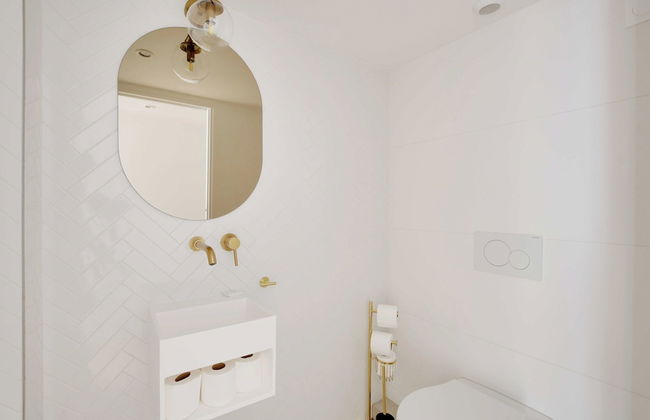 Elegant Apartment -2br/6p - Pere Lachaise - Photo 15