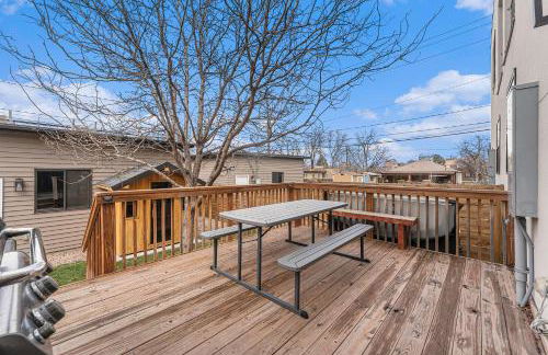 Walk to Broncos Stadium Hot tub & Rooftop - Foto 35