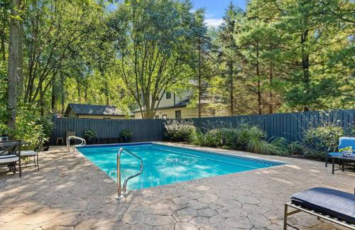 Bella and Dulce's Lakehouse by Juniper Holiday + Home - Photo 39