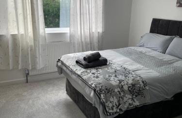 3 bedroom Home in chesterfield with front and back gardens - Foto 27