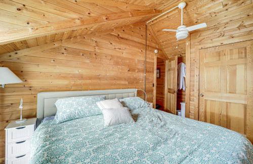 Updated Glen Arbor Cottage on Lake Dock and Mooring - Foto 21