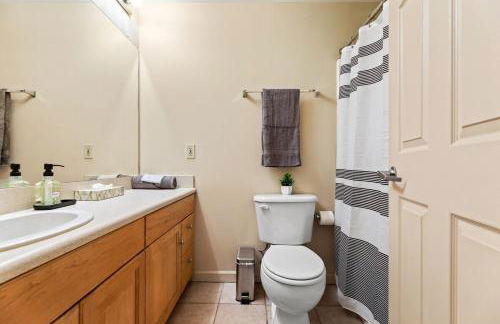 Spacious Downtown Loft Bunkbeds 2 TVs Gym - Foto 16